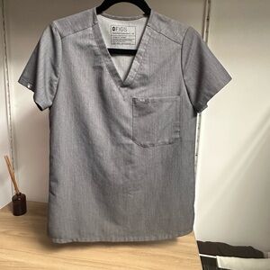 FIGS graphite Catarina One-Pocket Scrub Top